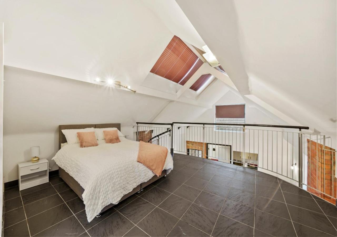 링컨 Parking, Heated Floors, Sleeps 4 Guests, Netflix 아파트 외부 사진